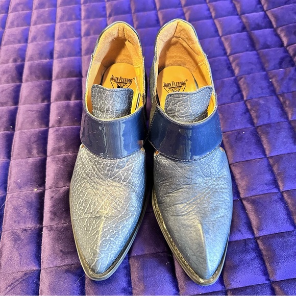 BUNDLED - Fluevog Entrance Room 502 Navy Heeled Ankle Boots - Picture 6 of 10